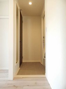 リビングウィン　＊＊ A0201号-5