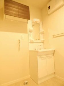 リビングウィン　＊＊ A0201号-12