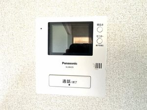 モアハウス　＊ A0202号-6