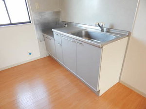 サニーデイ寺崎　＊＊ A0202号-11