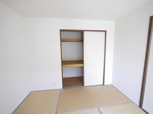 チェリーヒルズ　＊＊　Ｆ棟 F0101号-15