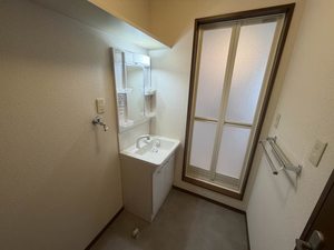 チェリーヒルズ　＊＊　Ｆ棟 F0201号-5