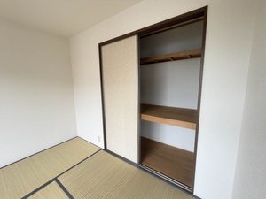 チェリーヒルズ　＊＊　Ｆ棟 F0201号-12