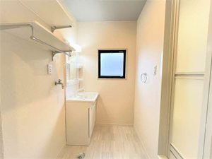 ディアスクレスト B棟 * B0101号-5