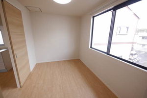 グリーンネスト　＊ A0203号-3