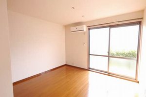 ドミール２００４　Ｂ棟　＊＊ B0102号-2