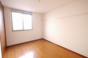 ドミール２００４　Ｂ棟　＊＊ B0102号-5