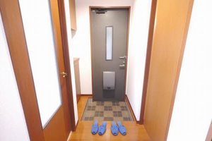 ドミール２００４　Ｂ棟　＊＊ B0102号-9