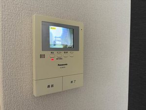 レディ・バグ　Ａ棟　＊＊ A0101号-10