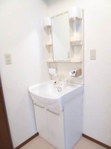 シャーメゾン桜 C棟 ** C0101号-2