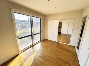 パークサイド高取　Ｄ棟　＊＊ D0101号-1