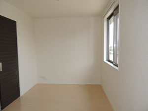 エステートＳＡＫＵＲＡ　Ｒ＆Ｃ　Ｒ棟　＊＊ R0201号-5