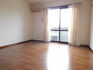 パルドミール　Ⅱ棟　＊＊ B0202号-2