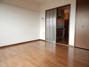 パルドミール　Ⅱ棟　＊＊ B0202号-15