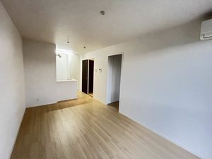 フォレストグリーン名島　Ｃ棟　＊ C0201号-3