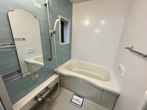 フォレストグリーン名島　Ｃ棟　＊ C0201号-9