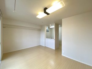 ラ・ルース若宮Ｂ棟　＊ B0202号-2