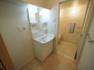 ラ・セゾン　Ⅰ棟　＊＊ A0101号-5