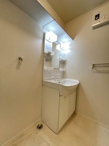 サンミズハ　Ｂ棟　＊ B0201号-8