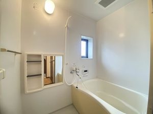 アクシス本城 B棟 * B0204号-4