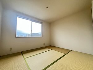 スクエア　Ｂ棟　＊ B0201号-7