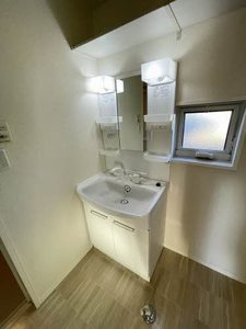 Ｍ’ｓスクエアⅢ　＊＊ A0101号-8