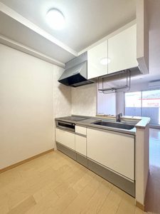 シャーメゾングランドソレイユ門司　＊＊ A0802号-3