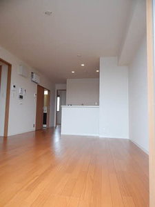 クレスティーク御宇田　Ａ棟　＊＊ A0202号-10