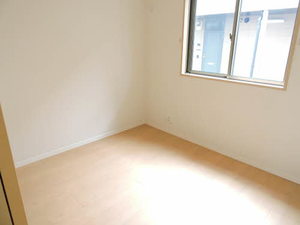 ヴィサージュⅢ　＊ A0102号-7