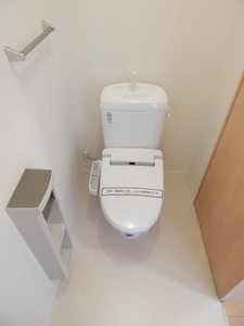 ベニコー C棟 ** C0202号-8