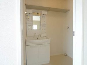 ソシア平尾　Ｃ棟　＊ C0101号-5