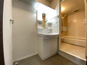 ソシア平尾　Ｃ棟　＊ C0303号-8