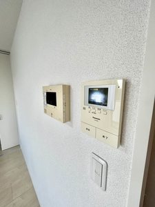 ラ・グルッラ　＊＊ A0302号-7