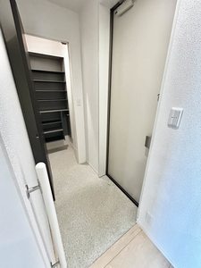 ラ・グルッラ　＊＊ A0302号-12