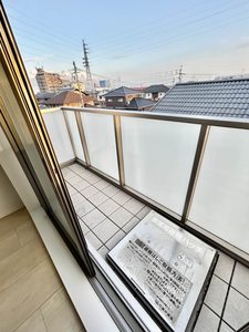 ラ・グルッラ　＊＊ A0302号-13