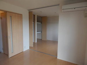 シャーメゾン愛野　＊ A0102号-5