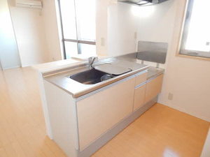 シャーメゾン愛野　＊ A0202号-3