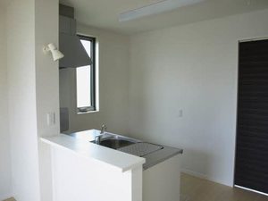 ＦＯＲＥＮＡ　Ｃ棟　＊＊ C0101号-8