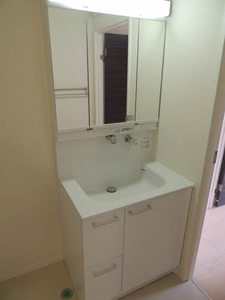 アリアガーデン B棟 ** B0104号-9