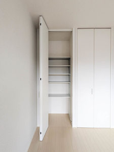 クレストールアベニュー　Ⅰ棟　＊＊ A0202号-6