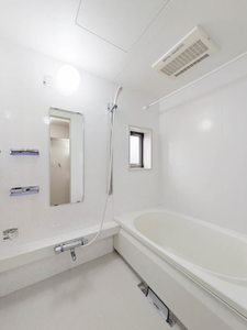 クレストールアベニュー　Ⅰ棟　＊＊ A0202号-8