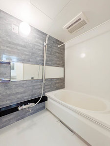 クレストールアベニュー　Ⅲ棟　＊＊ C0102号-8