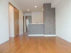 フォレナミユキ　Ａ棟　＊＊ A0203号-4