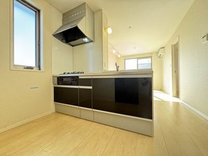 Ｆ・フラッツ鳥栖　Ｅ棟　＊ E0201号-3