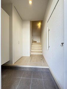 Ｆ・フラッツ鳥栖　Ｅ棟　＊ E0201号-11