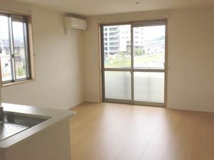 ガーデンズ伊都　＊＊ A0203号-8