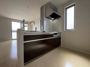 ハナエール　Ｃ棟　＊＊ C0201号-3