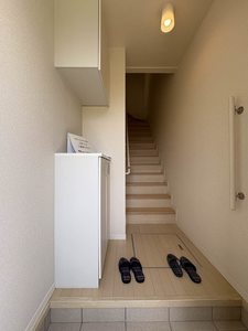 ハナエール　Ｃ棟　＊＊ C0201号-11