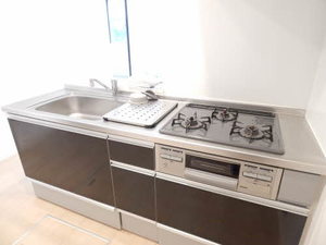 シャーメゾン湊　Ｂ棟　＊ B0102号-4