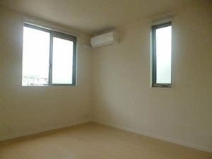 アレイナガーデン　Ａ棟　＊＊ A0202号-8